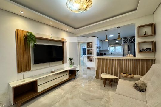 Sala de casa à venda com 2 quartos, 118m² em Santos Dumont, São Leopoldo