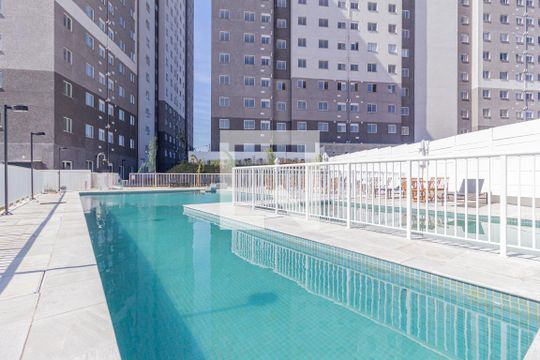 Área comum - Piscina de apartamento para alugar com 2 quartos, 40m² em Vila da Oportunidade, Carapicuíba