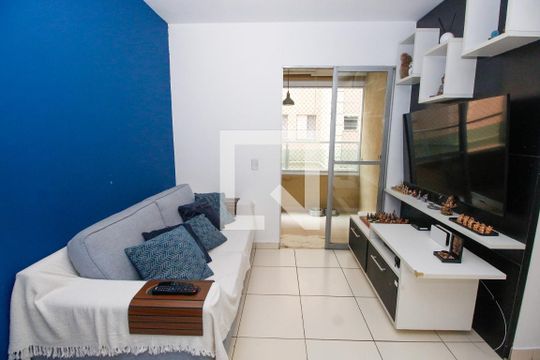 Sala de apartamento à venda com 3 quartos, 69m² em Paraíso do Morumbi, São Paulo