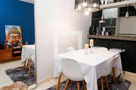 Sala de apartamento à venda com 3 quartos, 69m² em Paraíso do Morumbi, São Paulo