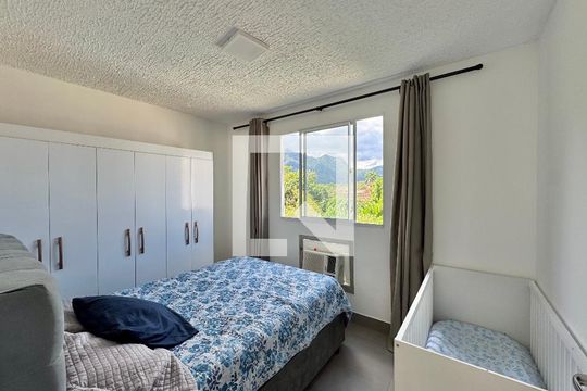 Quarto 1 de apartamento à venda com 2 quartos, 43m² em Vargem Pequena, Rio de Janeiro
