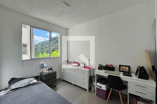 Quarto 2 de apartamento à venda com 2 quartos, 43m² em Vargem Pequena, Rio de Janeiro