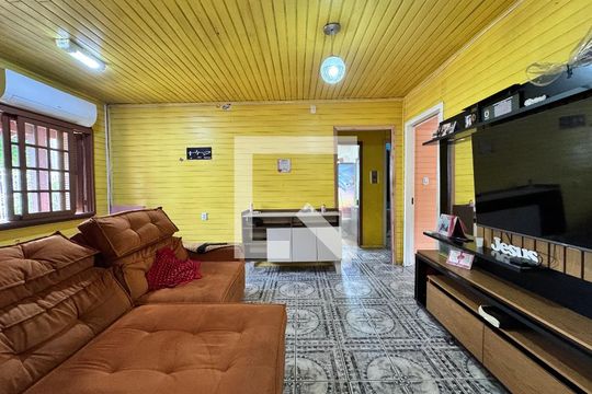 Sala de casa à venda com 4 quartos, 150m² em Campestre, São Leopoldo