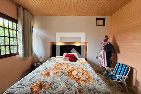 Quarto 1 de casa à venda com 4 quartos, 150m² em Campestre, São Leopoldo