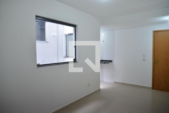 Sala de apartamento à venda com 2 quartos, 42m² em Vila Sao Pedro, Santo André