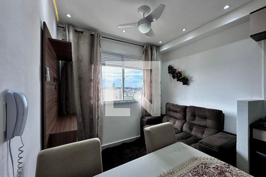 Sala de apartamento para alugar com 2 quartos, 32m² em Vila Socorro, São Paulo