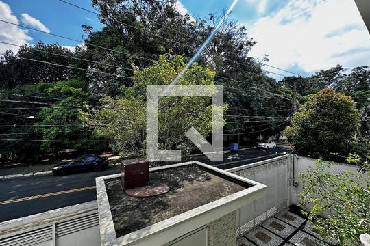 Vista Suíte de casa à venda com 4 quartos, 300m² em Granja Julieta, São Paulo