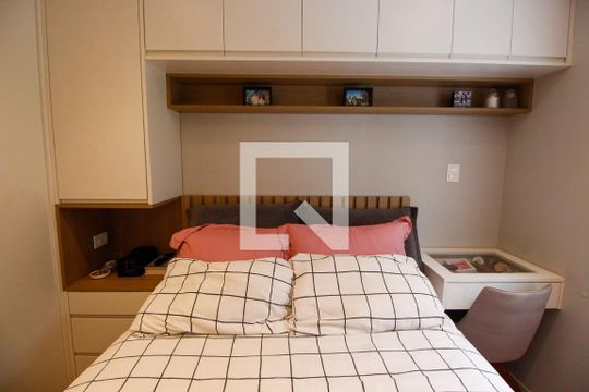 Quarto 1 de apartamento à venda com 2 quartos, 85m² em Vila Suzana, São Paulo