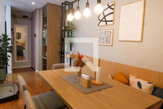 Sala de apartamento à venda com 2 quartos, 85m² em Vila Suzana, São Paulo