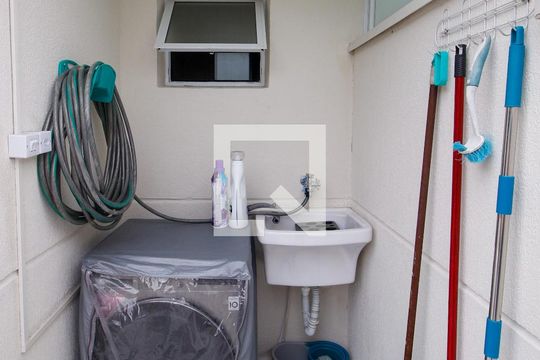 Área de Serviço de apartamento à venda com 2 quartos, 85m² em Vila Suzana, São Paulo