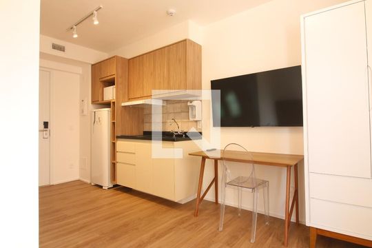 Studio de kitnet/studio para alugar com 1 quarto, 21m² em Indianópolis, São Paulo