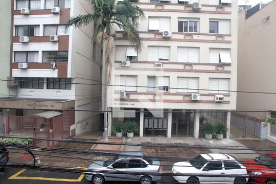 Fachada de casa para alugar com 3 quartos, 450m² em Centro Histórico, Porto Alegre