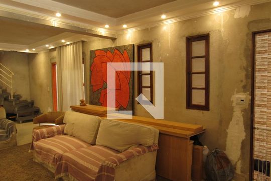 Sala de casa à venda com 4 quartos, 242m² em Bandeiras, Osasco