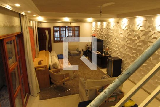Sala de casa à venda com 4 quartos, 242m² em Bandeiras, Osasco