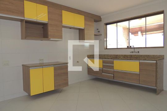 Cozinha de casa à venda com 3 quartos, 363m² em Tanque, Rio de Janeiro