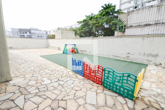 Área comum - Playground de apartamento para alugar com 2 quartos, 75m² em Grajaú, Rio de Janeiro
