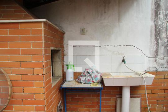 Churrasqueira de casa à venda com 2 quartos, 492m² em Vila Zanardi, Guarulhos