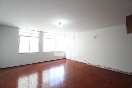 Sala de apartamento para alugar com 3 quartos, 158m² em Centro, Uberlândia