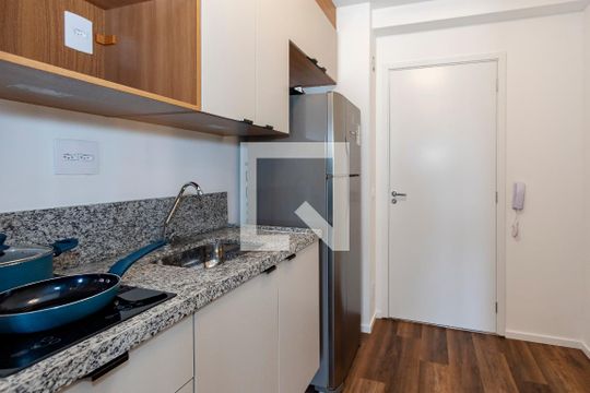 Studio de kitnet/studio à venda com 1 quarto, 25m² em Santo Amaro, São Paulo