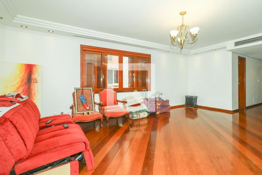 Sala de apartamento à venda com 3 quartos, 237m² em Petrópolis, Porto Alegre