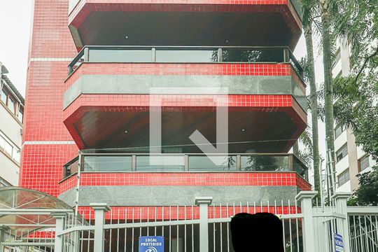 Fachada de apartamento à venda com 3 quartos, 237m² em Petrópolis, Porto Alegre