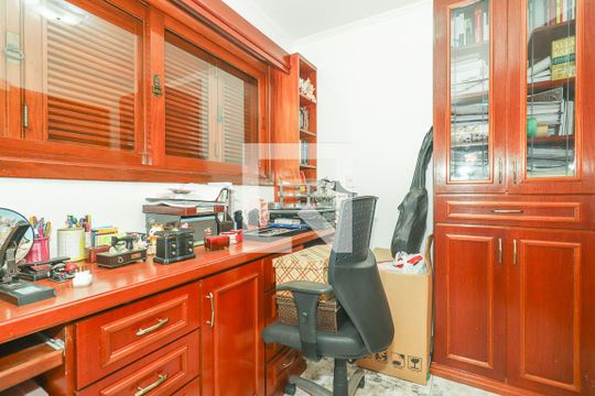 Escritório de apartamento à venda com 3 quartos, 237m² em Petrópolis, Porto Alegre