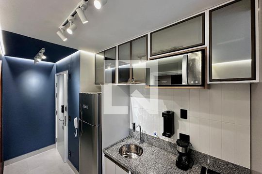 Studio de kitnet/studio para alugar com 0 quarto, 25m² em Chácara Santo Antônio (zona Sul), São Paulo