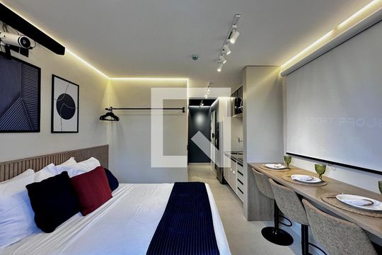 Kitnet/Studio para alugar com 0 quarto, 25m² em Chácara Santo Antônio (zona Sul), São Paulo