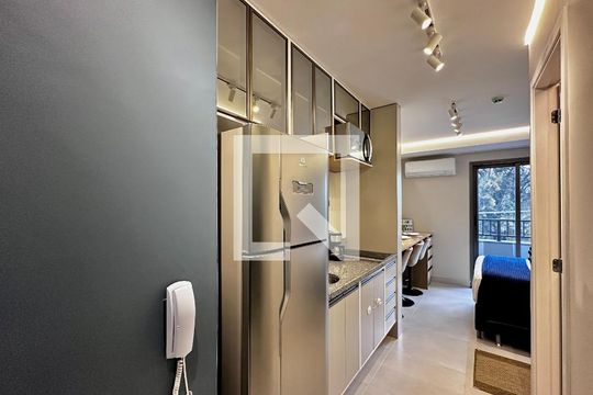 Studio de kitnet/studio para alugar com 0 quarto, 25m² em Chácara Santo Antônio (zona Sul), São Paulo