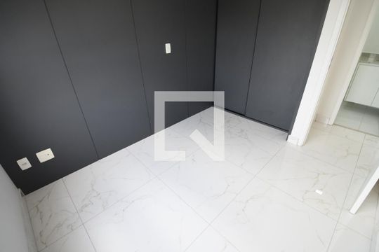 Quarto de apartamento para alugar com 1 quarto, 42m² em Bosque, Campinas