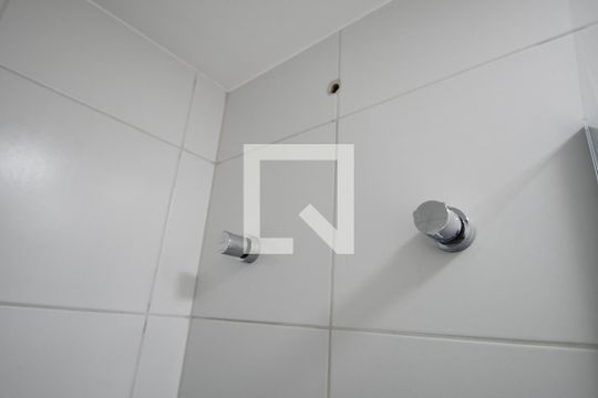Banheiro de apartamento para alugar com 1 quarto, 42m² em Bosque, Campinas
