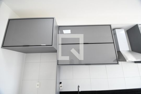 Cozinha de apartamento para alugar com 1 quarto, 42m² em Bosque, Campinas