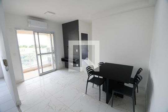 Apartamento para alugar com 1 quarto, 42m² em Bosque, Campinas