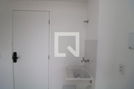 Área de Serviço de apartamento para alugar com 1 quarto, 24m² em Cidade Satelite Santa Barbara, São Paulo