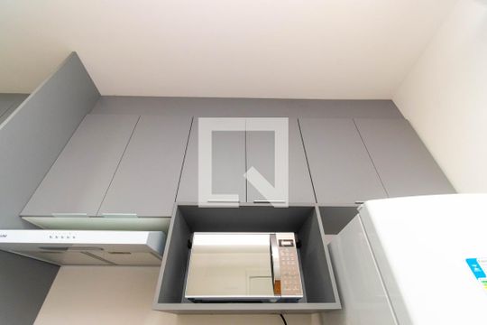 Cozinha de kitnet/studio para alugar com 1 quarto, 27m² em Vila Gumercindo, São Paulo