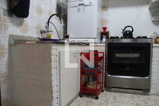 Cozinha de casa à venda com 3 quartos, 250m² em Jardim Santa Cecilia, Guarulhos
