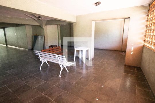 Área comum de apartamento para alugar com 2 quartos, 70m² em Santa Rosa, Niterói