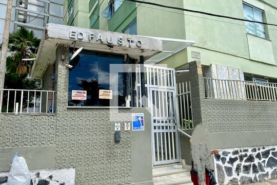 Fachada de apartamento para alugar com 3 quartos, 100m² em Pituba, Salvador