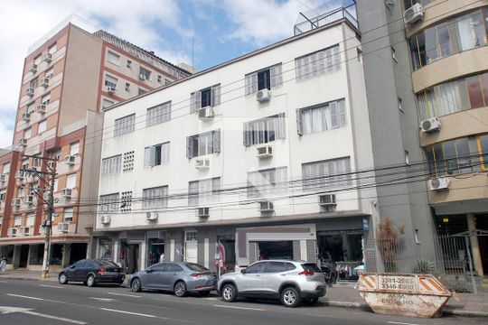 Fachada de apartamento à venda com 1 quarto, 48m² em Farroupilha, Porto Alegre
