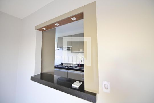 Sala de apartamento para alugar com 2 quartos, 56m² em Chácaras Recreio São Joaquim, Goiânia