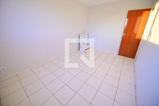 Quarto 2 de apartamento para alugar com 2 quartos, 56m² em Chácaras Recreio São Joaquim, Goiânia