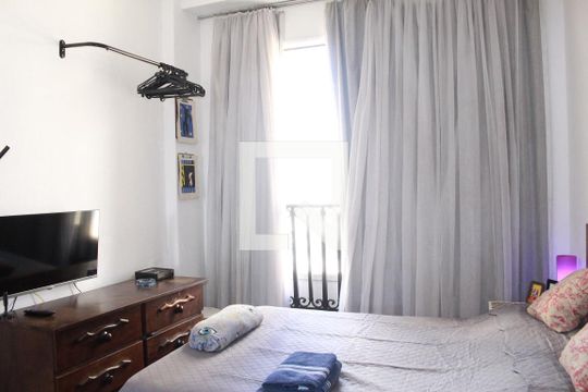 Quarto de kitnet/studio para alugar com 1 quarto, 33m² em Centro Histórico de São Paulo, São Paulo