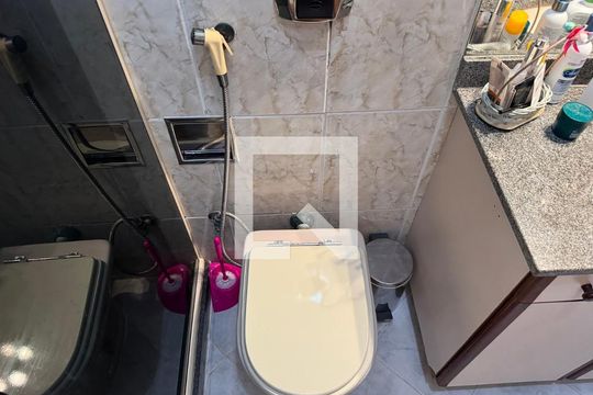 Suíte - Banheiro de casa de condomínio para alugar com 4 quartos, 300m² em Recreio dos Bandeirantes, Rio de Janeiro