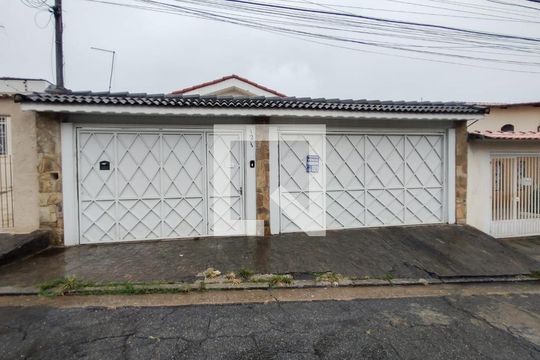 Fachada de casa à venda com 3 quartos, 330m² em Jardim Santa Mena, Guarulhos