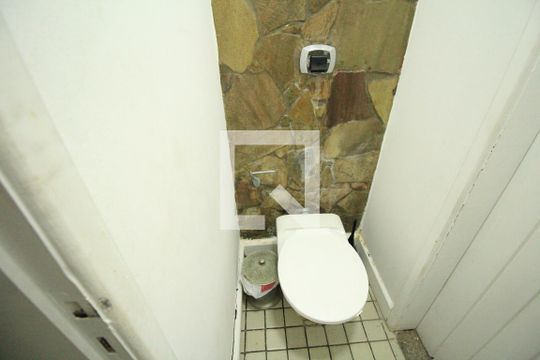Lavabo de casa para alugar com 6 quartos, 800m² em Itaigara, Salvador