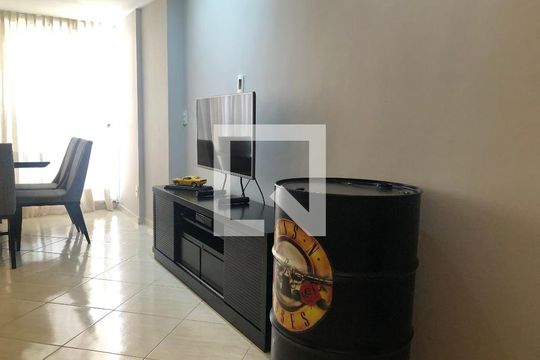 Sala de apartamento à venda com 3 quartos, 140m² em Tijuca, Rio de Janeiro
