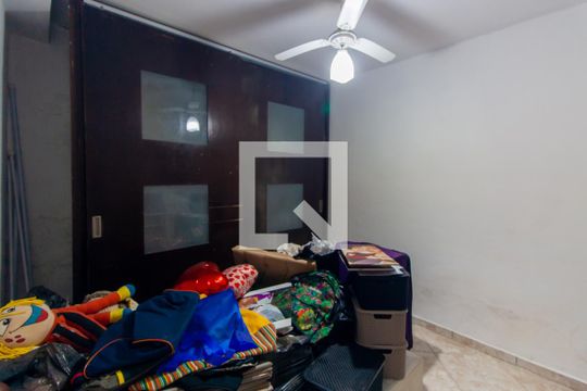 Casa 2 - Quarto 2 de casa à venda com 4 quartos, 170m² em Vila Prudente, São Paulo