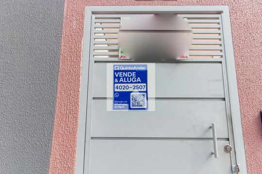 Placa Instalada de apartamento à venda com 2 quartos, 42m² em Vila Macedopolis, São Paulo