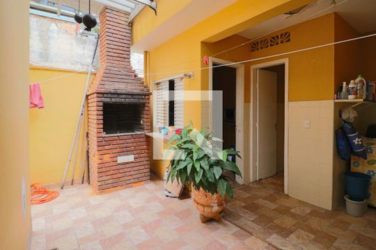Quintal com Churrasqueira de casa à venda com 3 quartos, 125m² em Jardim Jaú (zona Leste), São Paulo