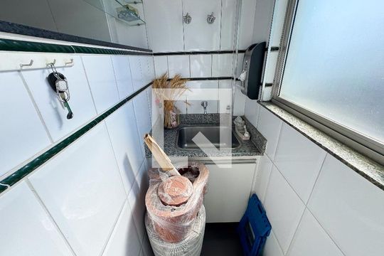 Área de Serviço de apartamento à venda com 4 quartos, 300m² em Eldorado, Contagem